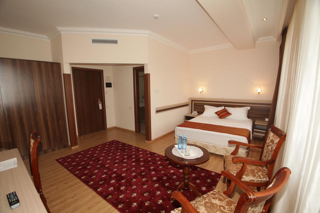 Artsakh Hotel Jerevan Eksteriør bilde
