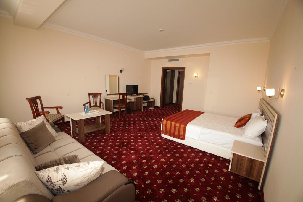 Artsakh Hotel Jerevan Eksteriør bilde