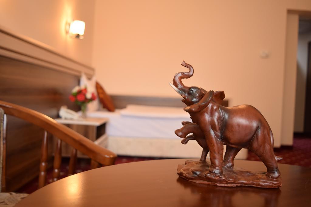 Artsakh Hotel Jerevan Eksteriør bilde