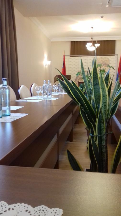 Artsakh Hotel Jerevan Eksteriør bilde
